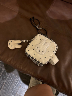 可爱韩系波点米菲兔拍立得整理收纳包小方包化妆包便携耳机小包包