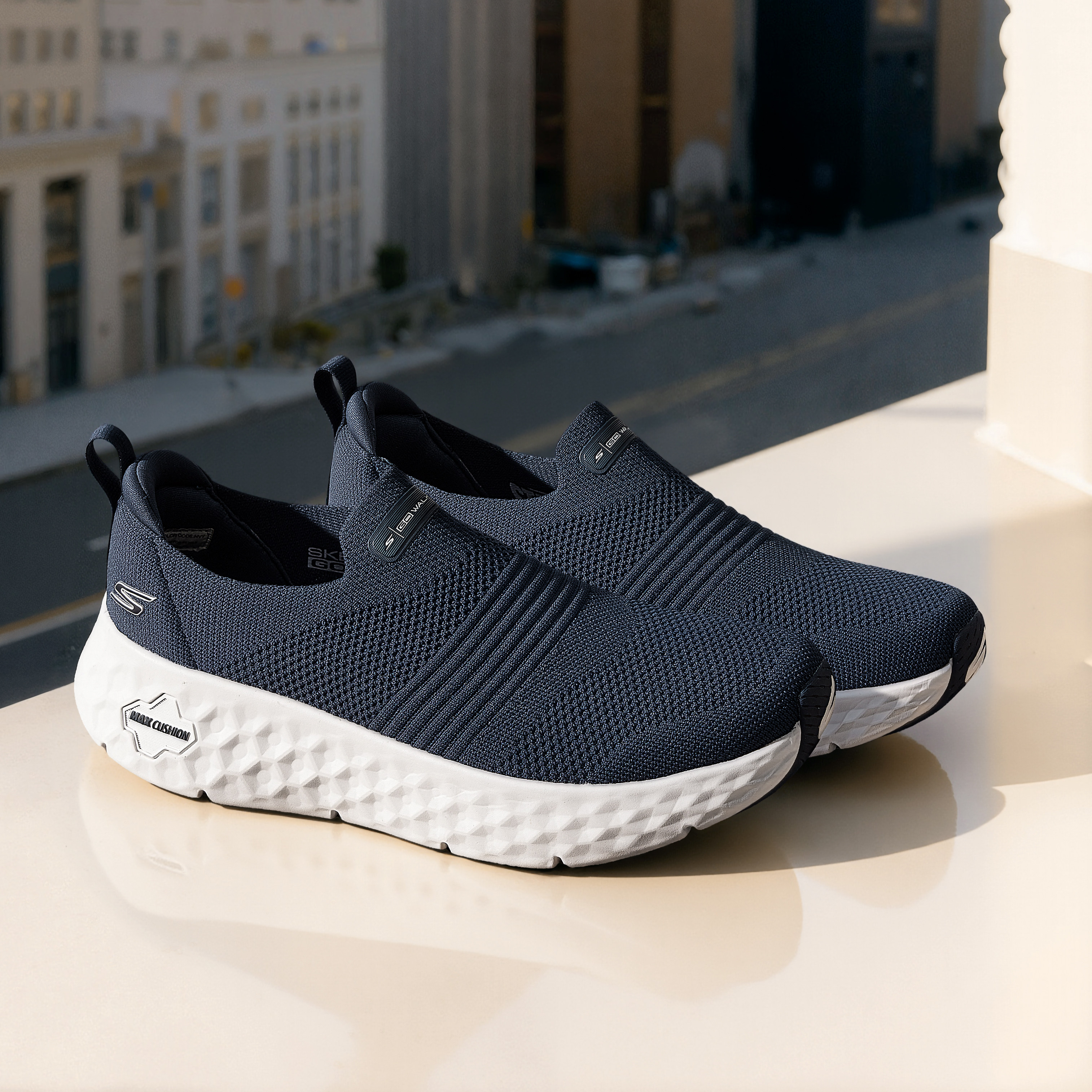 斯凯奇男鞋新款一脚蹬低帮运动鞋透气舒适休闲时尚潮流百搭