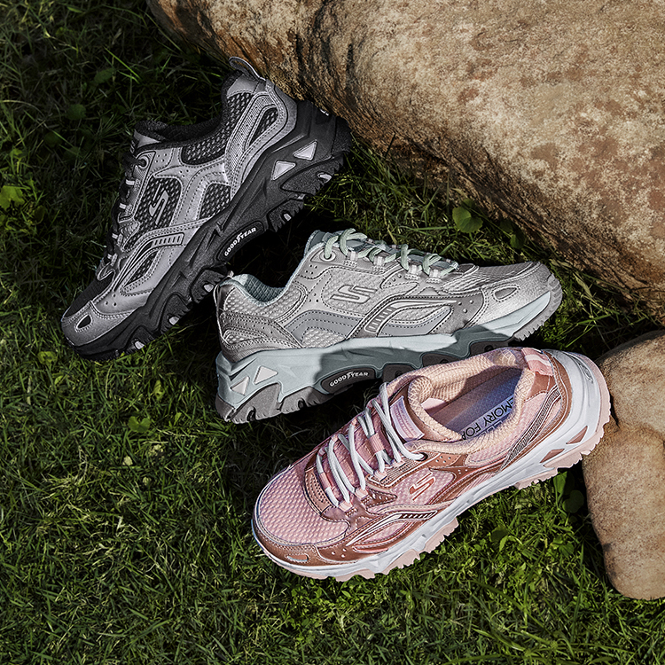 橡胶大底 透气舒适 现代运动风格