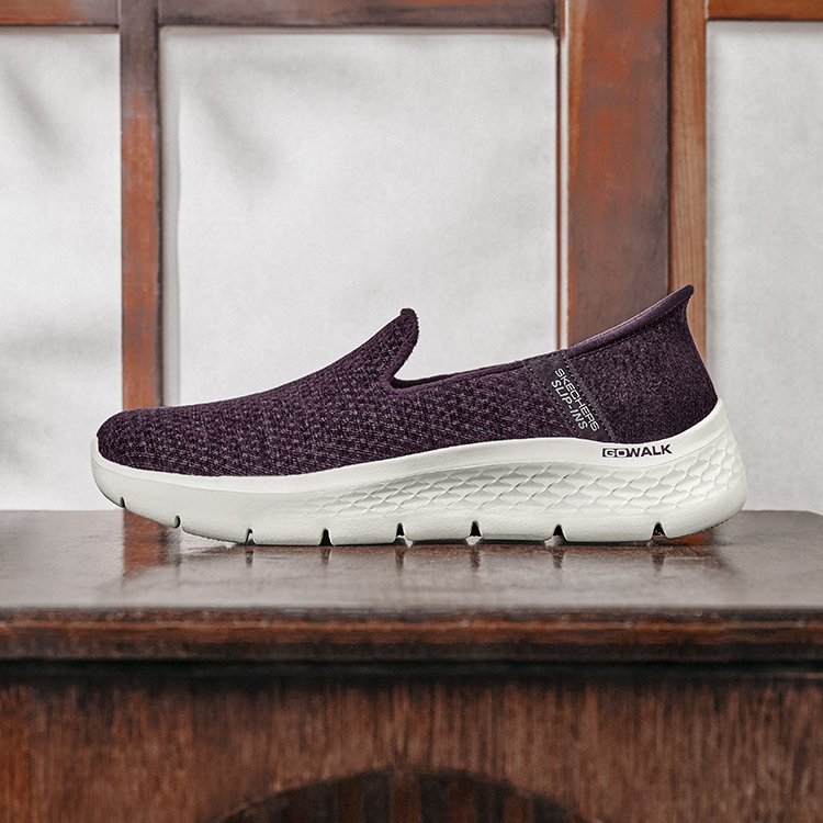 斯凯奇闪穿鞋丨秋冬新款女子加绒保暖一脚蹬健步鞋舒适妈妈运动鞋