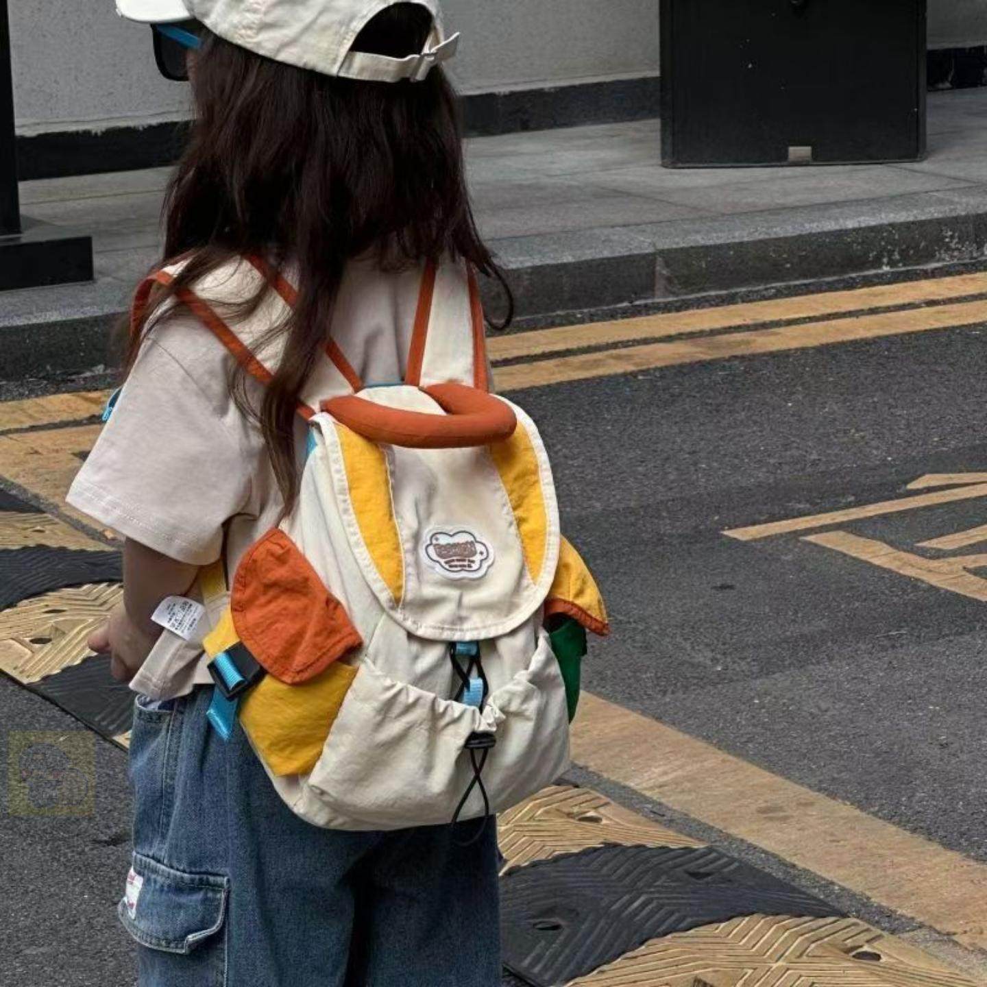 高级感外出小背包时尚亲子背包男童女孩户外登山包潮酷拼色旅行双