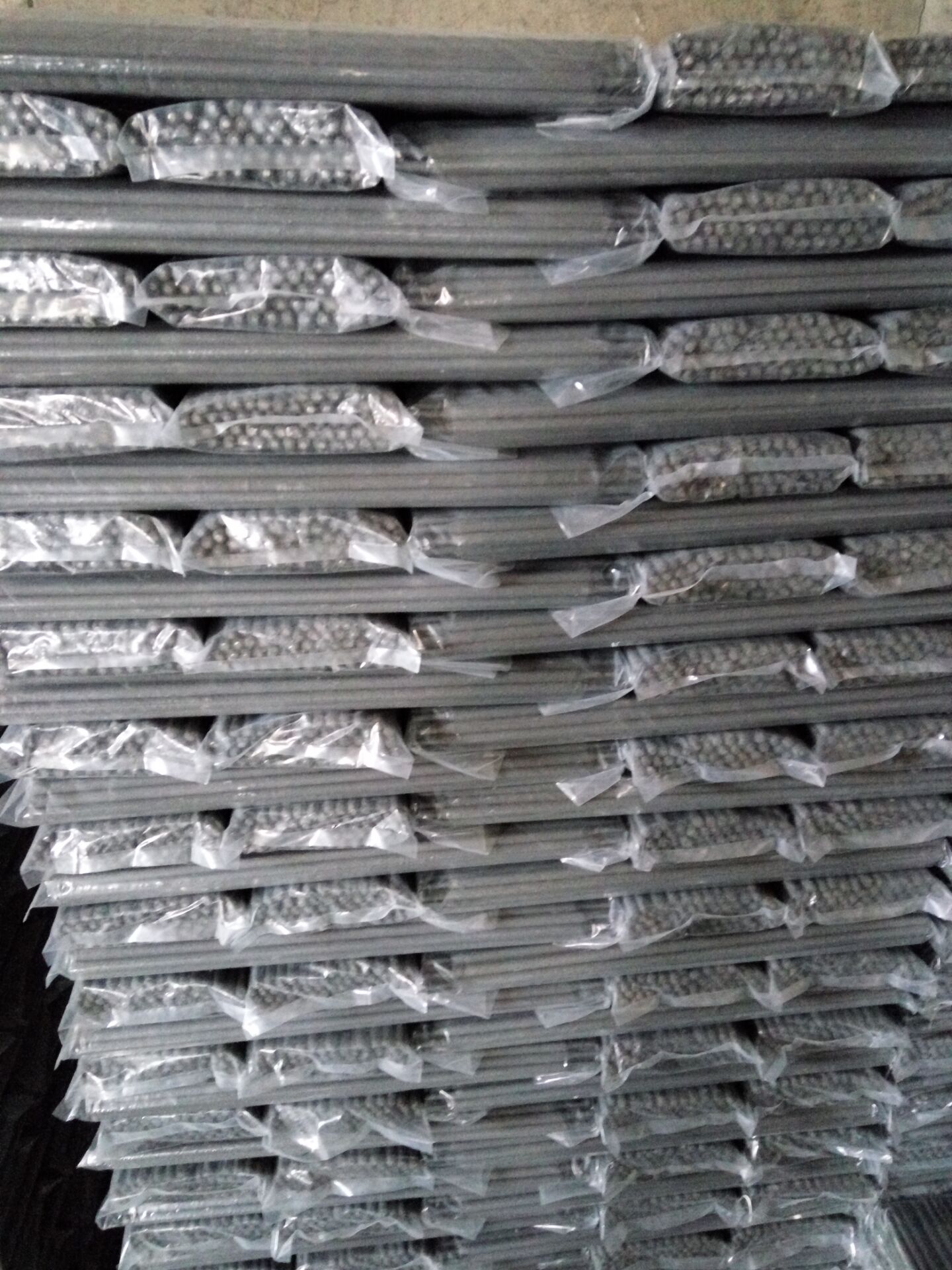 厂家供应G302铬不锈钢焊条G307铬不锈钢焊条 2.5-3.2-4.0