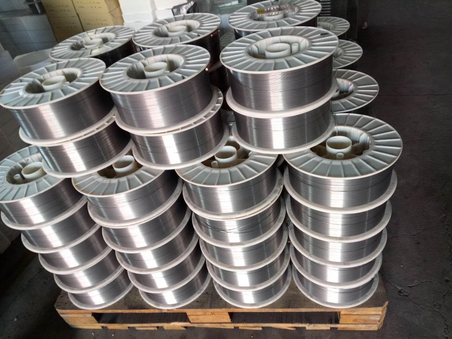 YD688/D707/D708/212耐磨堆焊焊丝YD998耐冲击气二保焊耐药芯焊丝