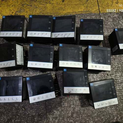 可维修PXF9温控表PXF9AET2-FWM00议价