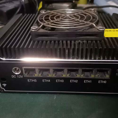 可维修j4205软路由 接口全部正常议价