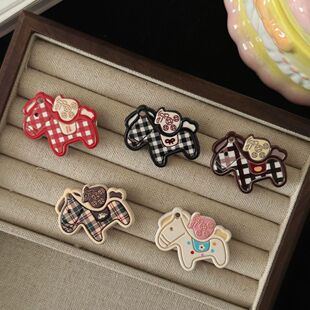 马上有钱~可爱小马侧边发夹发卡甜美夹子头饰刘海鸭嘴卡通百搭