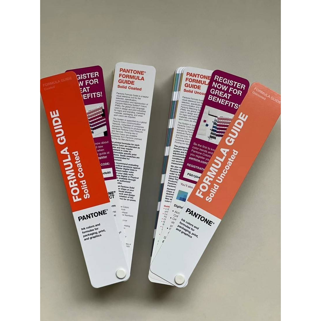 PANTONE彩通国际印刷油墨配色色卡C/U色卡GP1601B