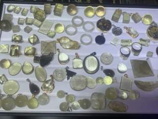 利比亚黄金陨石原石吊坠切面圆珠六芒星大卫星圣甲虫方糖金字塔等