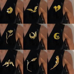 气质精致百搭西装 跨境新款 时尚 素胸针 配饰 复古设计太阳月亮多元