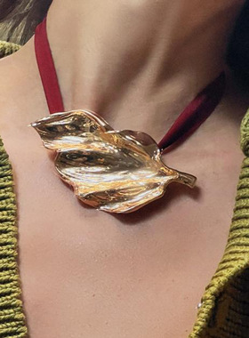 ZA同款跨境欧美热销立体树叶项链