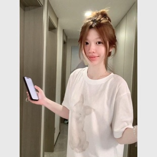 T恤 韩系chic别致小上衣2025超火减龄巨好看宽松休闲白色印花短袖