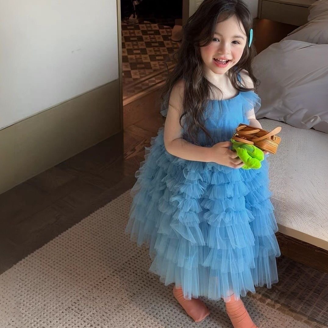 女童蓝色吊带网纱蛋糕裙蓬蓬公主裙2026夏季新款女孩生日裙连衣裙