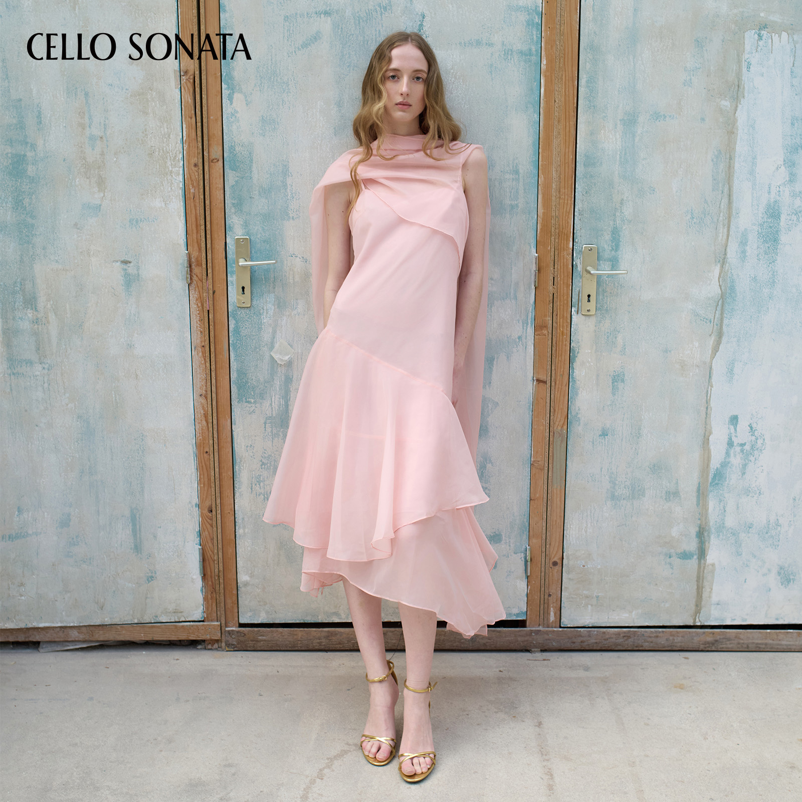Cello Sonata25春夏新品 粉色飘带度假风仙女裙不规则醋酸连衣裙