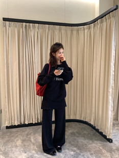 套装 韩标简约约慵懒休闲通勤百搭圆领两件套毛衣 屁帘休闲裤