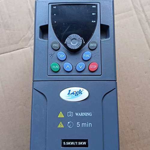 议价联创LC880-5R5G/7R5P-4T，380v5.