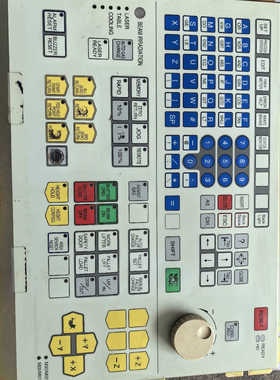 马扎克按键板HR357 ，二手拆机，实物拍摄，成色如图，要的