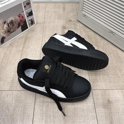 港风复古黑色面包鞋女