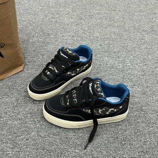 情侣男女休闲运动滑板鞋 国潮小众原创休闲豹纹面包鞋 ins2026春季