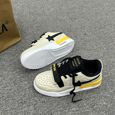 港风小众米黑拼色星星运动鞋