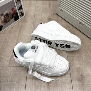 休闲德训板鞋 百搭春秋款 ins韩版 国潮原创厚底白色做旧闪电面包鞋