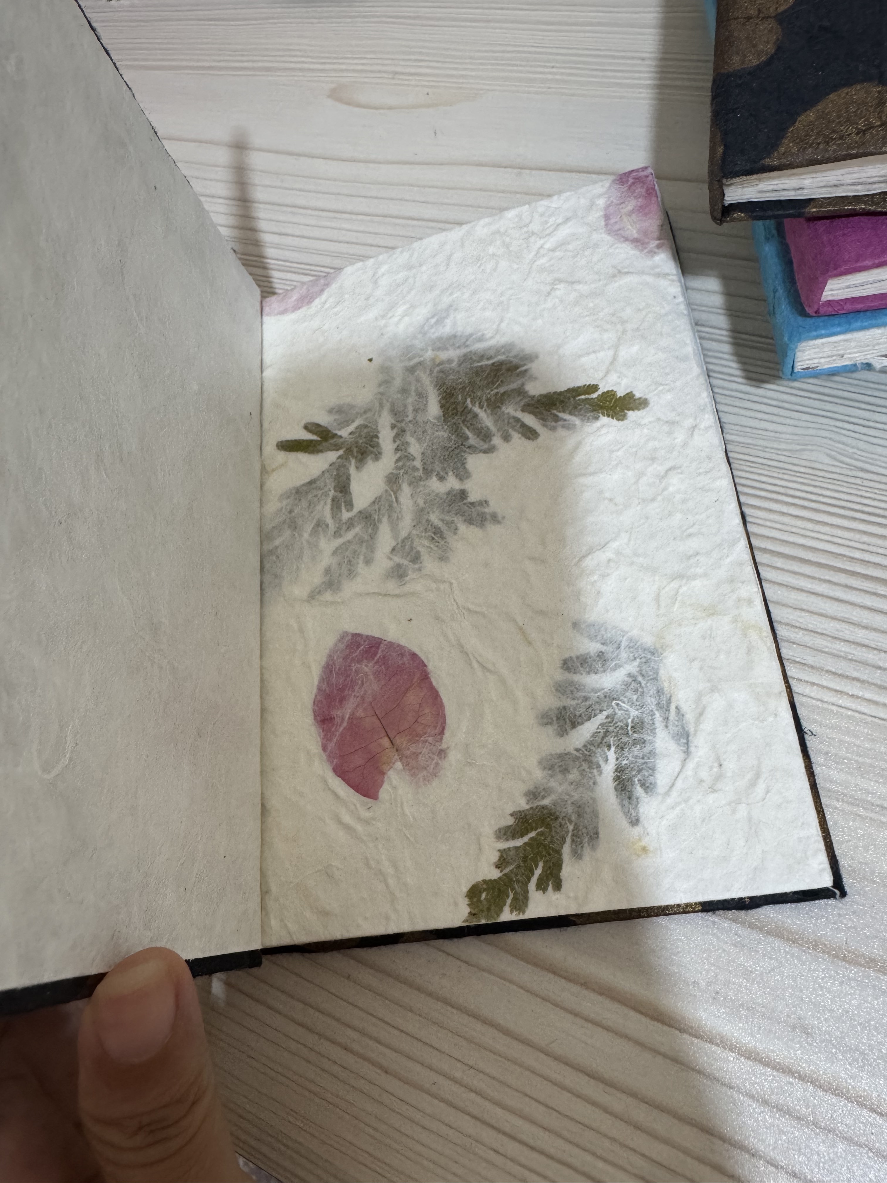 最后一本手工花朵笔记本