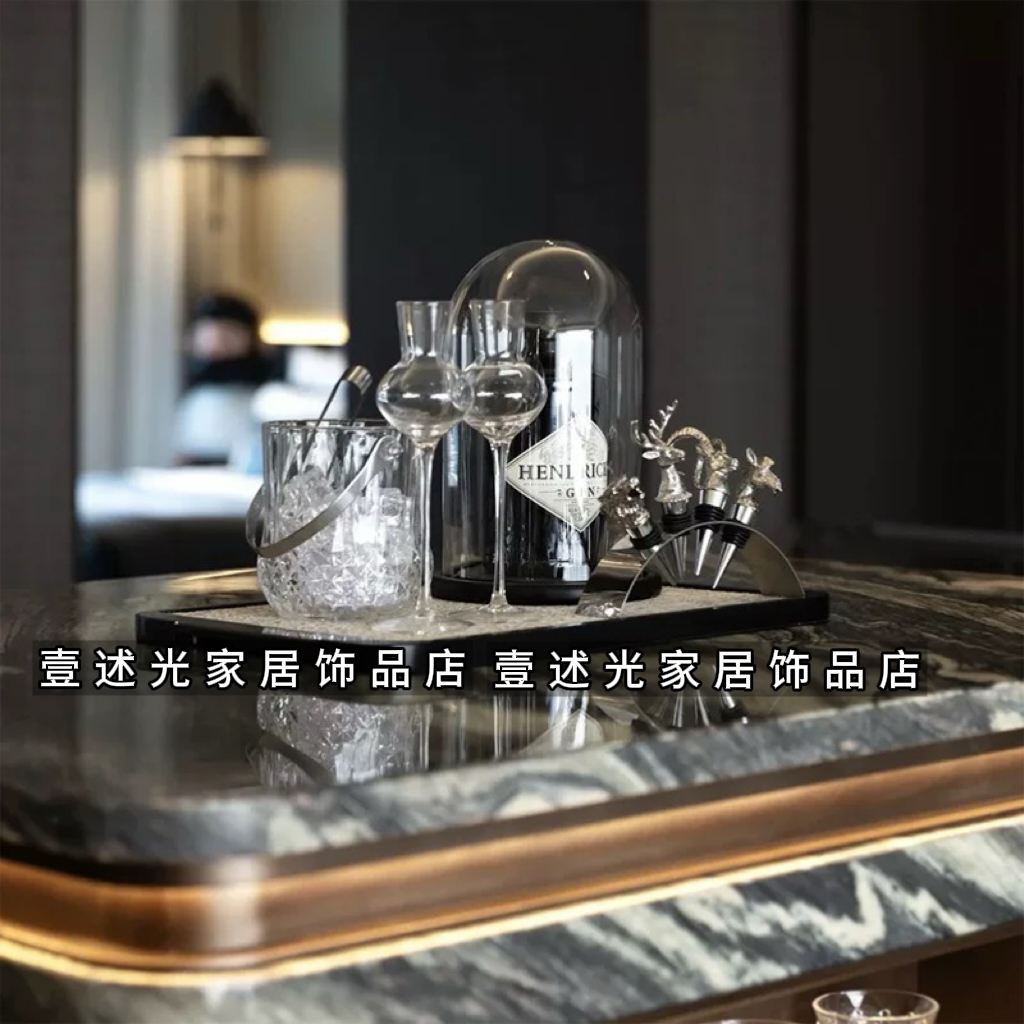 现代轻奢样板间客厅茶几透明玻璃酒具装饰酒摆件托盘组合搭配软装