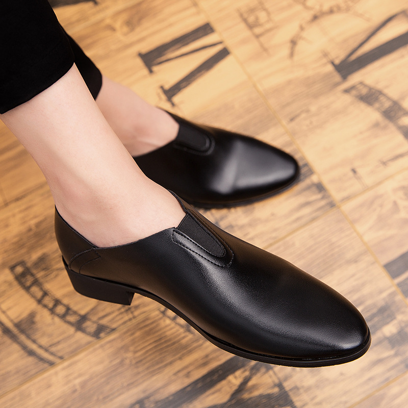 英伦潮流男士休闲小皮鞋尖头一脚蹬懒人乐福鞋韩版百搭发型师黑色