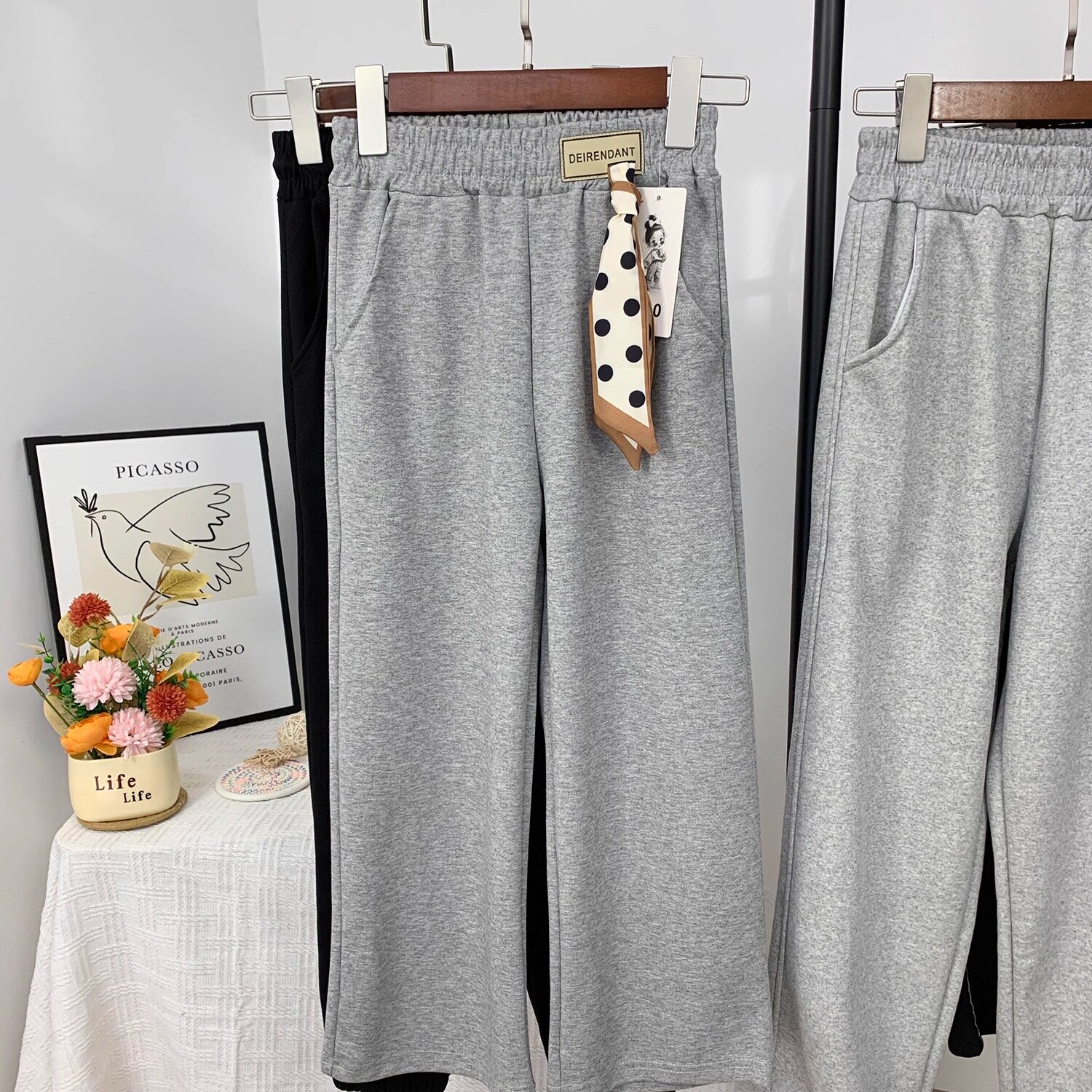 女童加薄绒裤子外穿秋冬季一体绒阔腿裤春秋款洋气休闲裤直筒裤