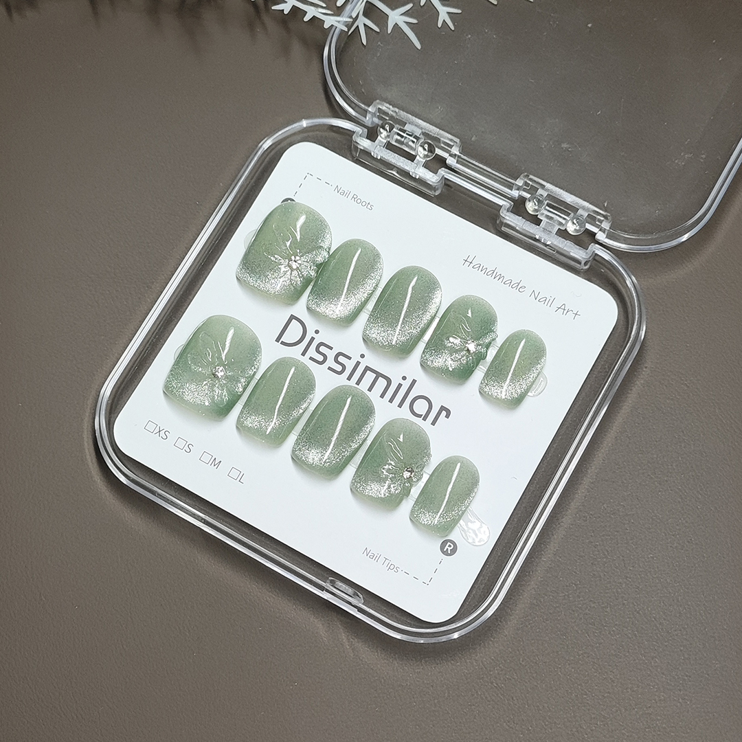 薄荷绿碎钻穿戴甲纯手工曼波猫眼新中式手作预制甲片国风定制美甲