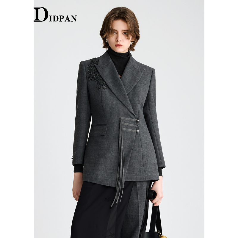IDPAN西装外套25冬时尚干练通勤精致国风盘扣羊毛西服女