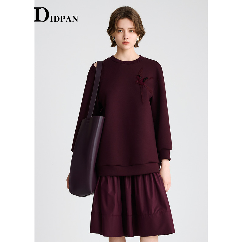 IDPAN卫衣式连衣裙冬季新款圆领长袖精致露肩喜鹊刺绣裙子女