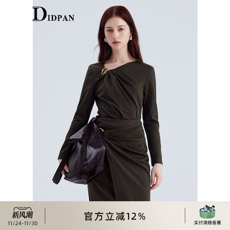 IDPAN长袖针织扭结上衣2025秋季新款斜领设计修身显瘦高级感通勤