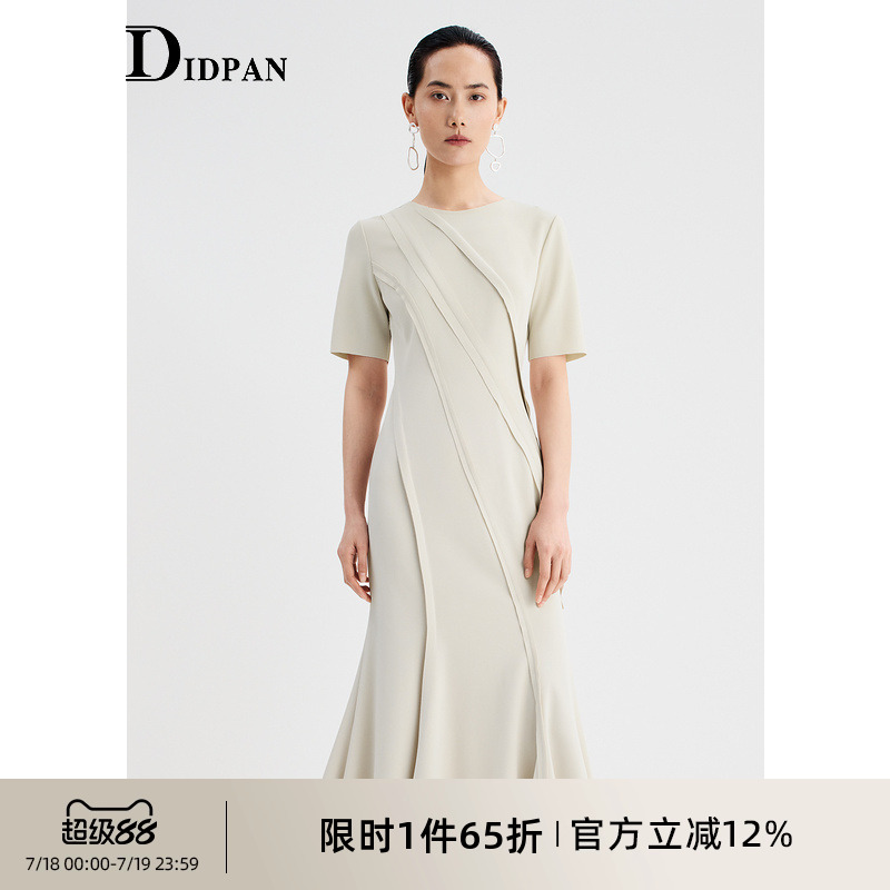 IDPAN女装优雅浪漫短袖连衣裙