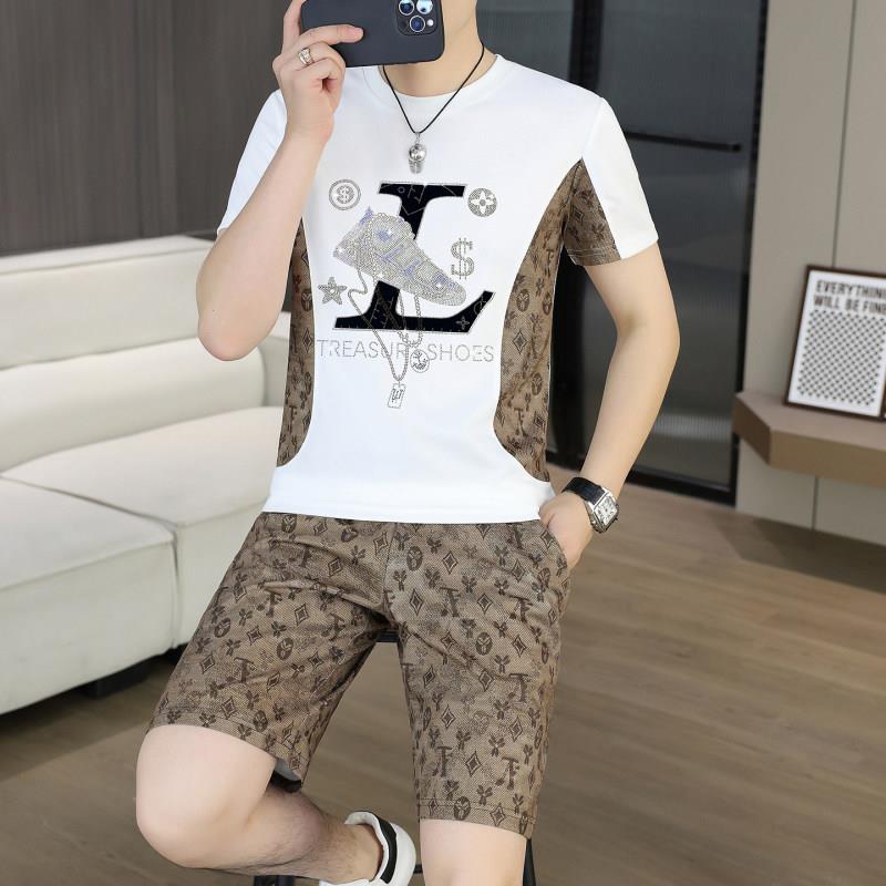 冰丝透气男士休闲运动套装夏季烫钻短袖短裤两件套轻熟风百搭男装