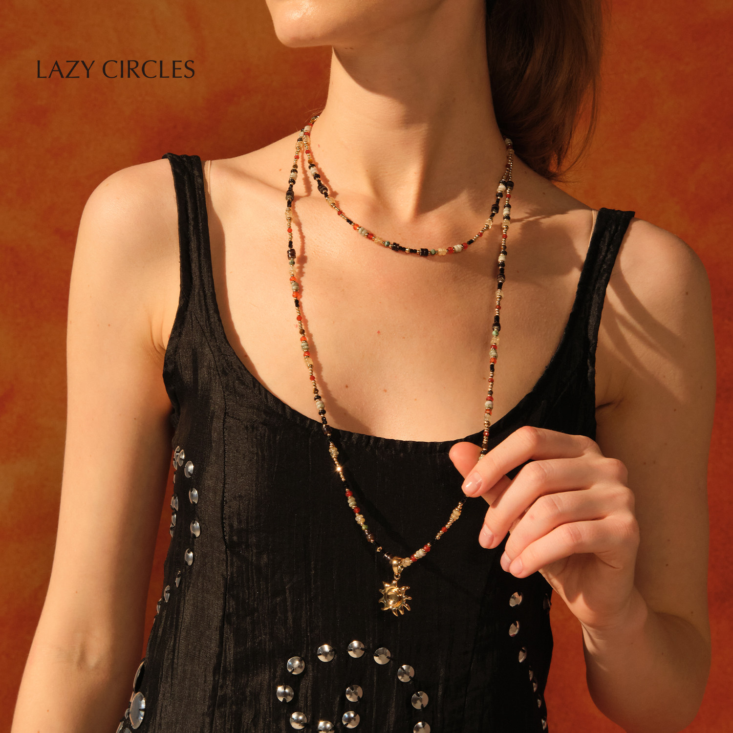 LAZY CIRCLES节日彩珠项链女手工串珠长款太阳可拆卸吊坠毛衣链