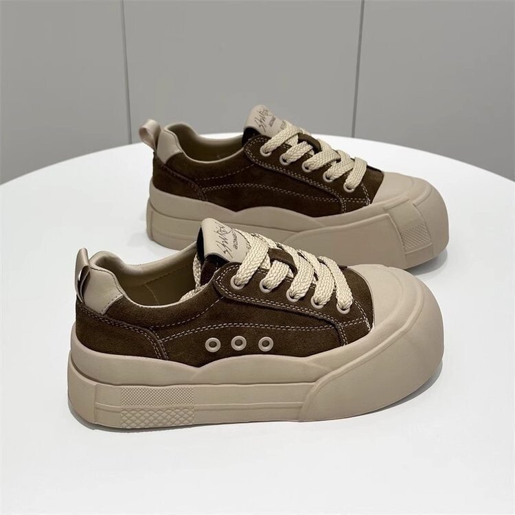 爆款百搭小白鞋厚底板鞋女设计感小众2026新款春季超火休闲运动鞋