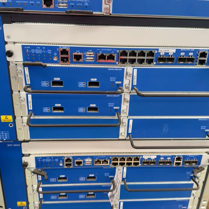 Juniper SRX3600企业级防火墙 整机出售！正常使