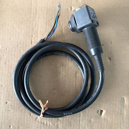AB光电开关42EF-P2SCB-A2
