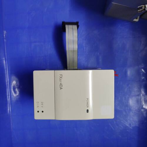 FX3U-4DA PLC  实物拍摄 各项功能已