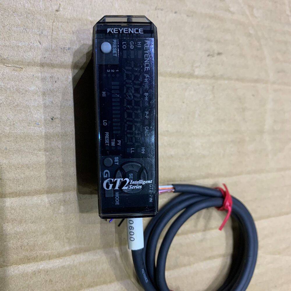 KEYENCE GT2�D71N 成色实物拍摄 图片四红圈内有