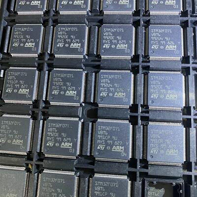 散新 STM32F071VBT6  外观漂亮  一共