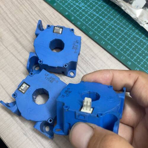 LF205-S LEM电流传感器 老年份17年  3