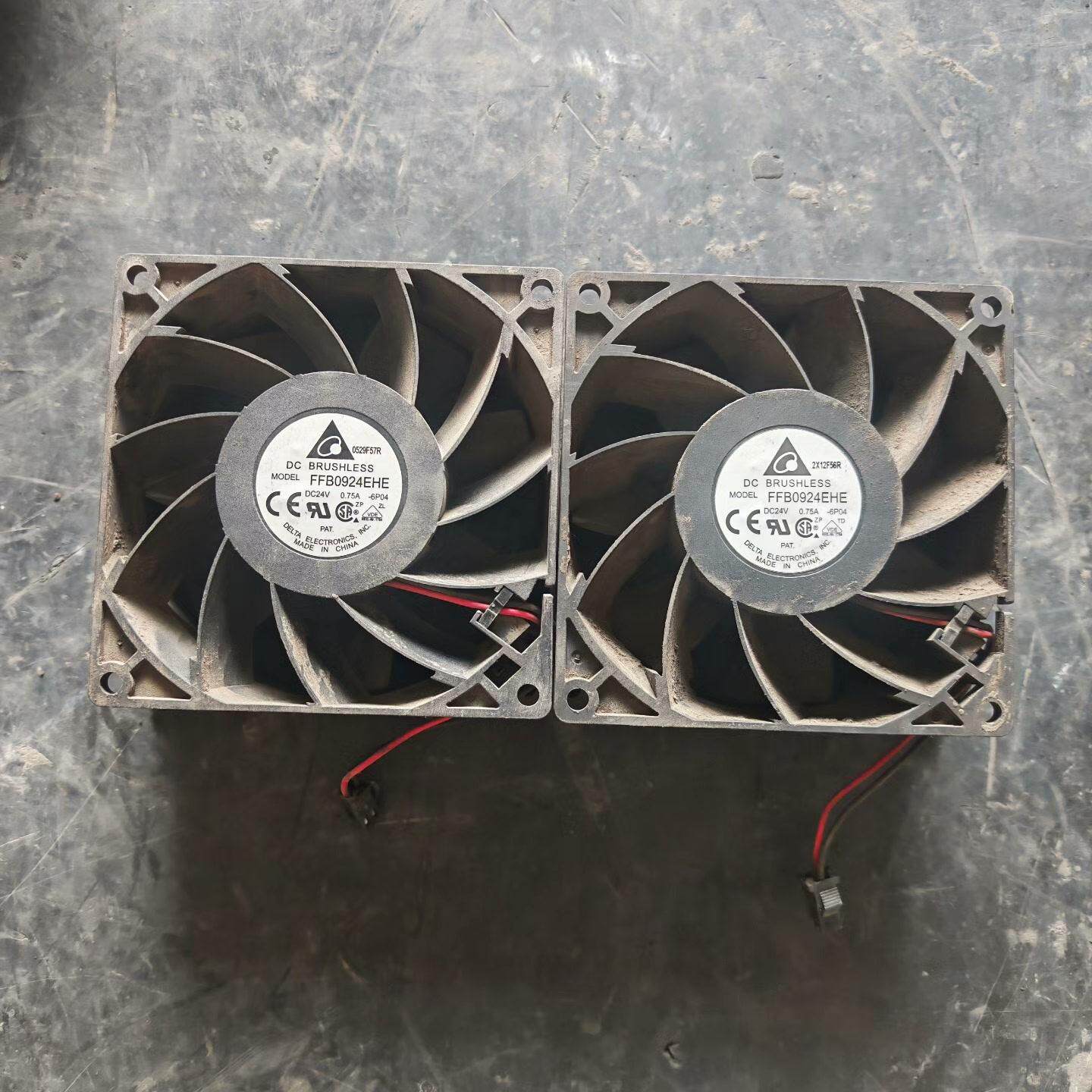 拆机台达FFB0924EHE 24V 0.75A 9038