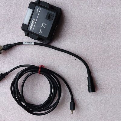 KEYENCE  SR-UR1条码读取器 0P-806