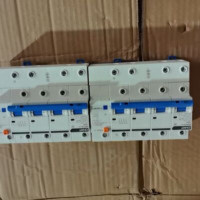 NBPLE-125型 4p100A漏电保护器 成色如图