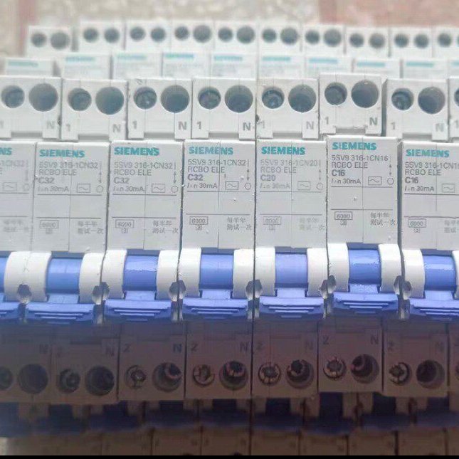 空气开关带漏电保护器1P+N断路器C32安漏电保护 拆图片