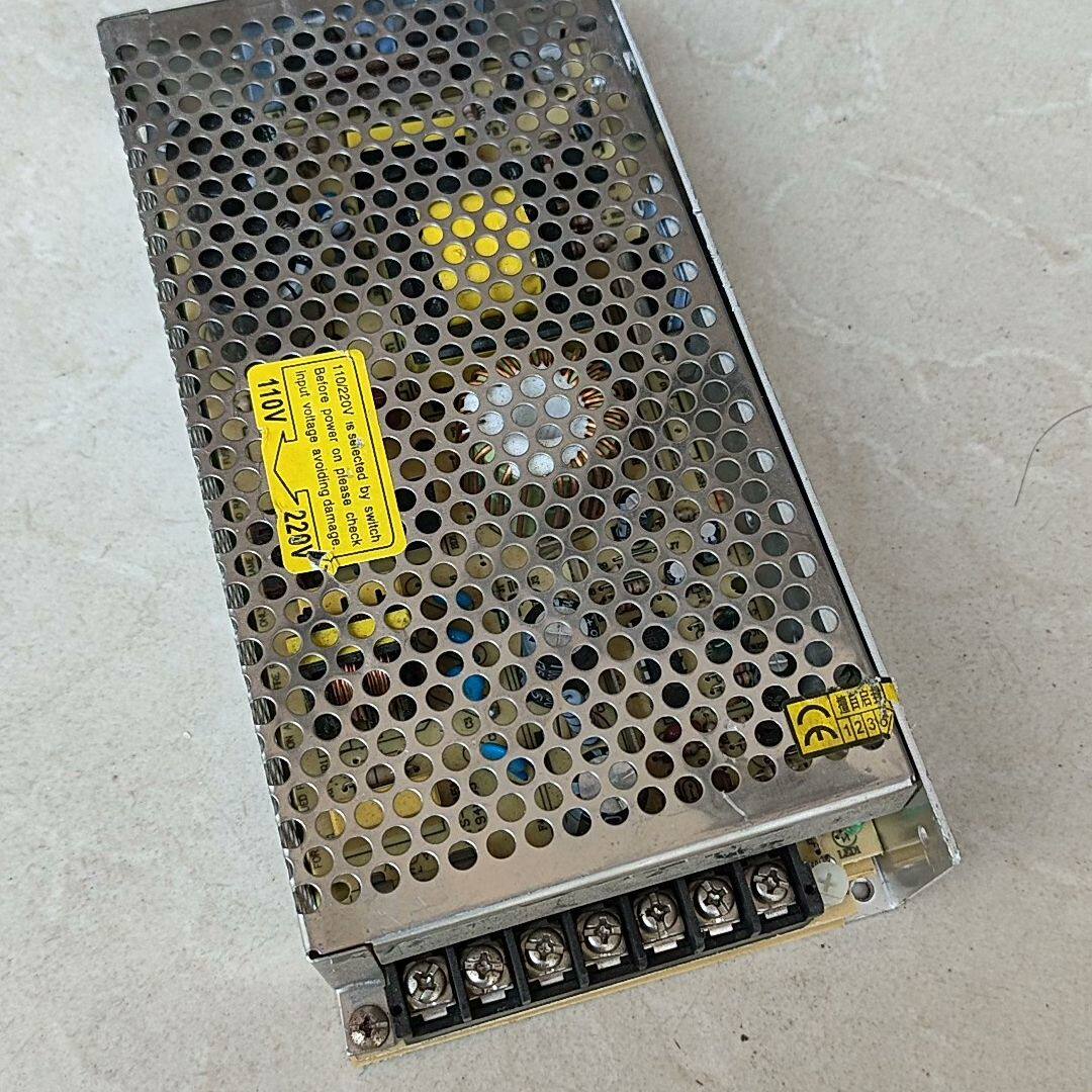 所罗门S-145-24开关电源 输入115-230v 输