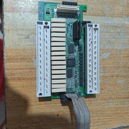 PLC IO板 型号FX2N-32MR-001功能包