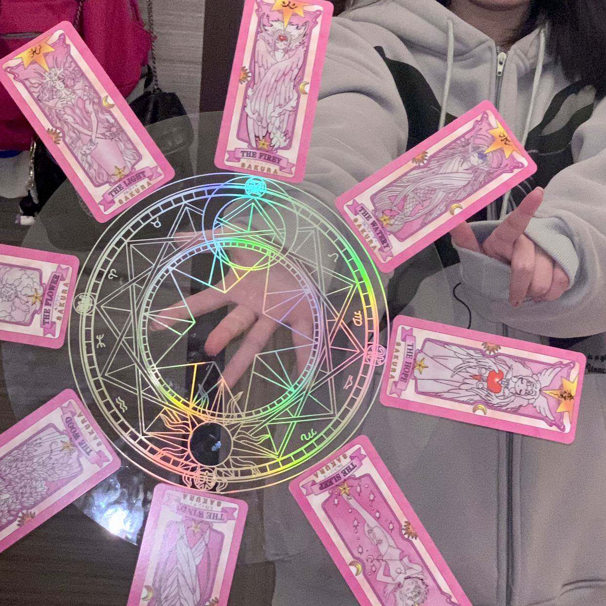 动漫魔卡少女樱周边 百变小樱cos库洛牌小樱牌魔法卡牌大转盘现货属于什么档次？