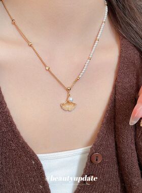 真金电镀锆石枫叶珍珠项链精致